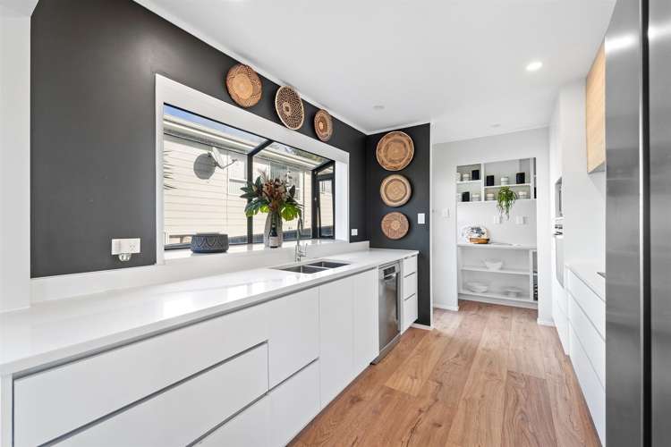 82 Oaktree Avenue Browns Bay_11