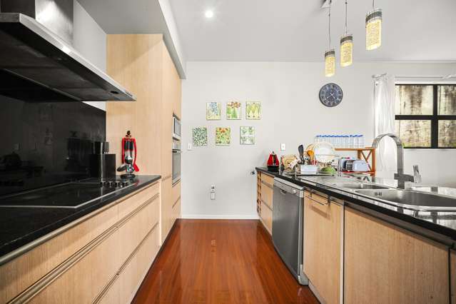 17A Tahu Crescent Sunnynook_4