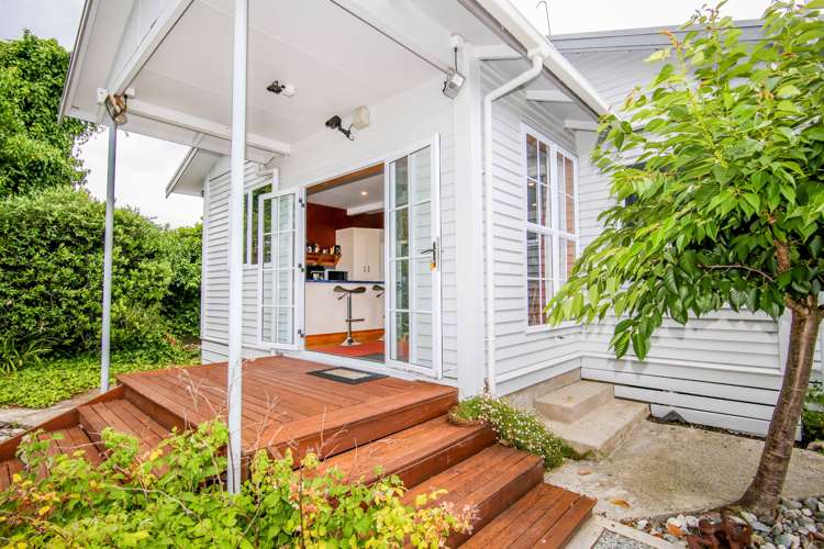 75 Peel Street Westport_17