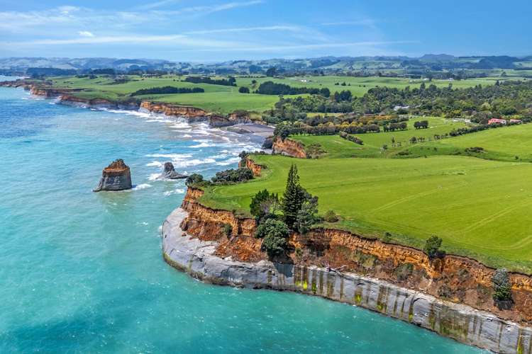 1119 Main North Road Onaero_8