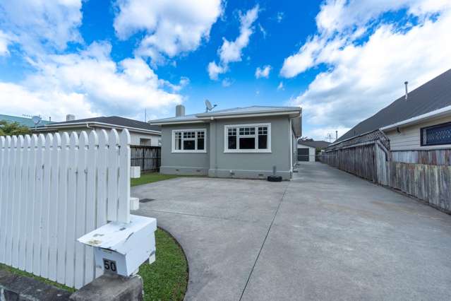 Four Bedroom Home In Roy Street
