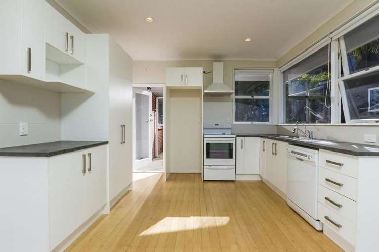 18 Marama Street Castor Bay_12