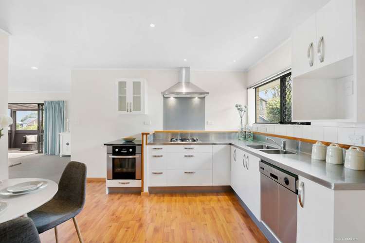 8a Peart View Saint Johns_6