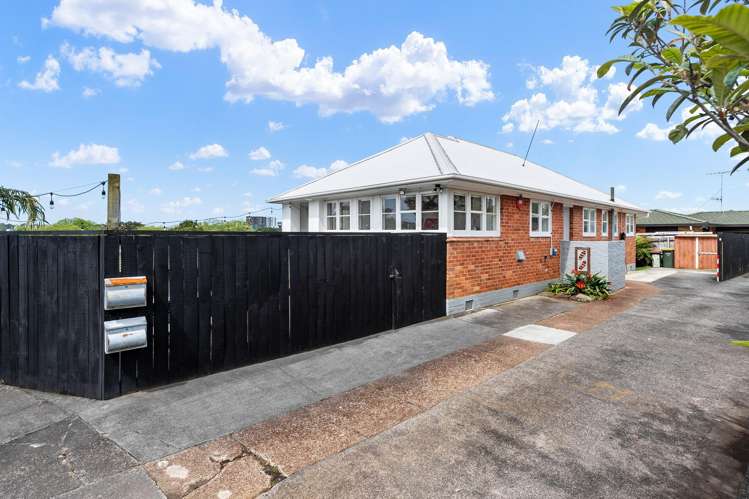 8 Wahanui Road Greenlane_14