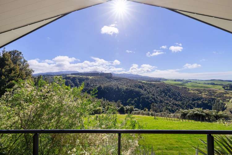 412 Pekanui Road Puketotara_33