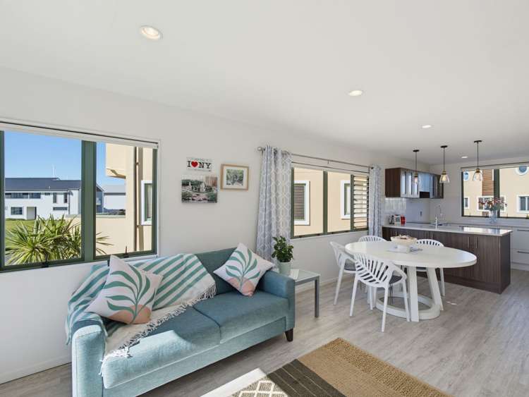 3/595 Laurie Southwick Parade Gulf Harbour_7