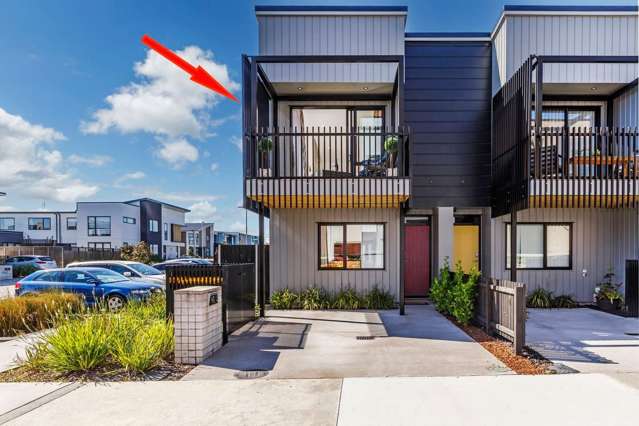 Hobsonville School zone 2 bedroom near new house