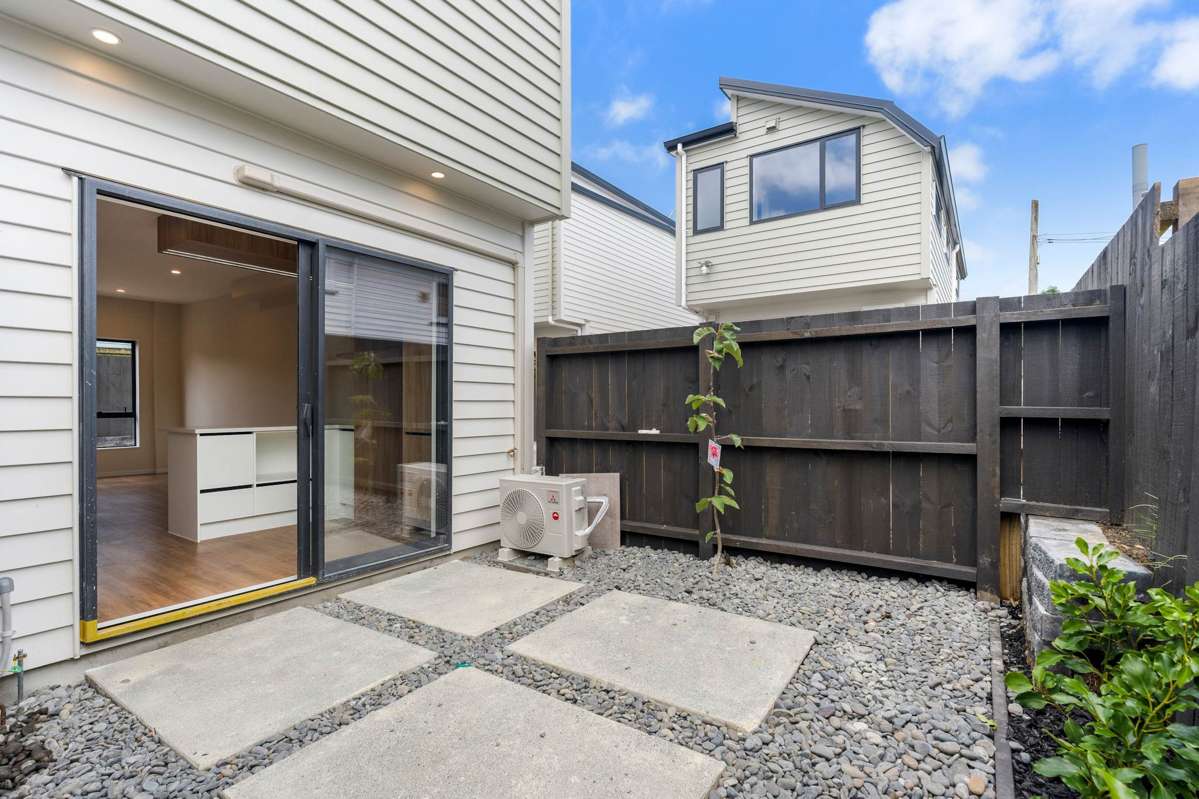8/59 Godley Road_1
