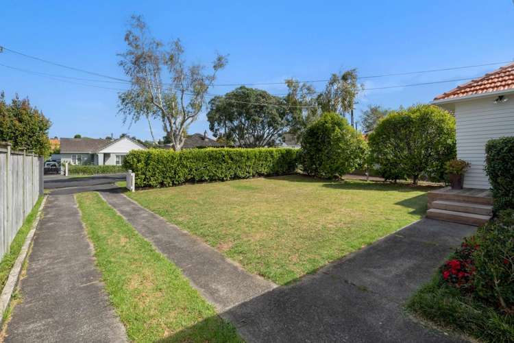 32 Tasman Avenue Mt Albert_18