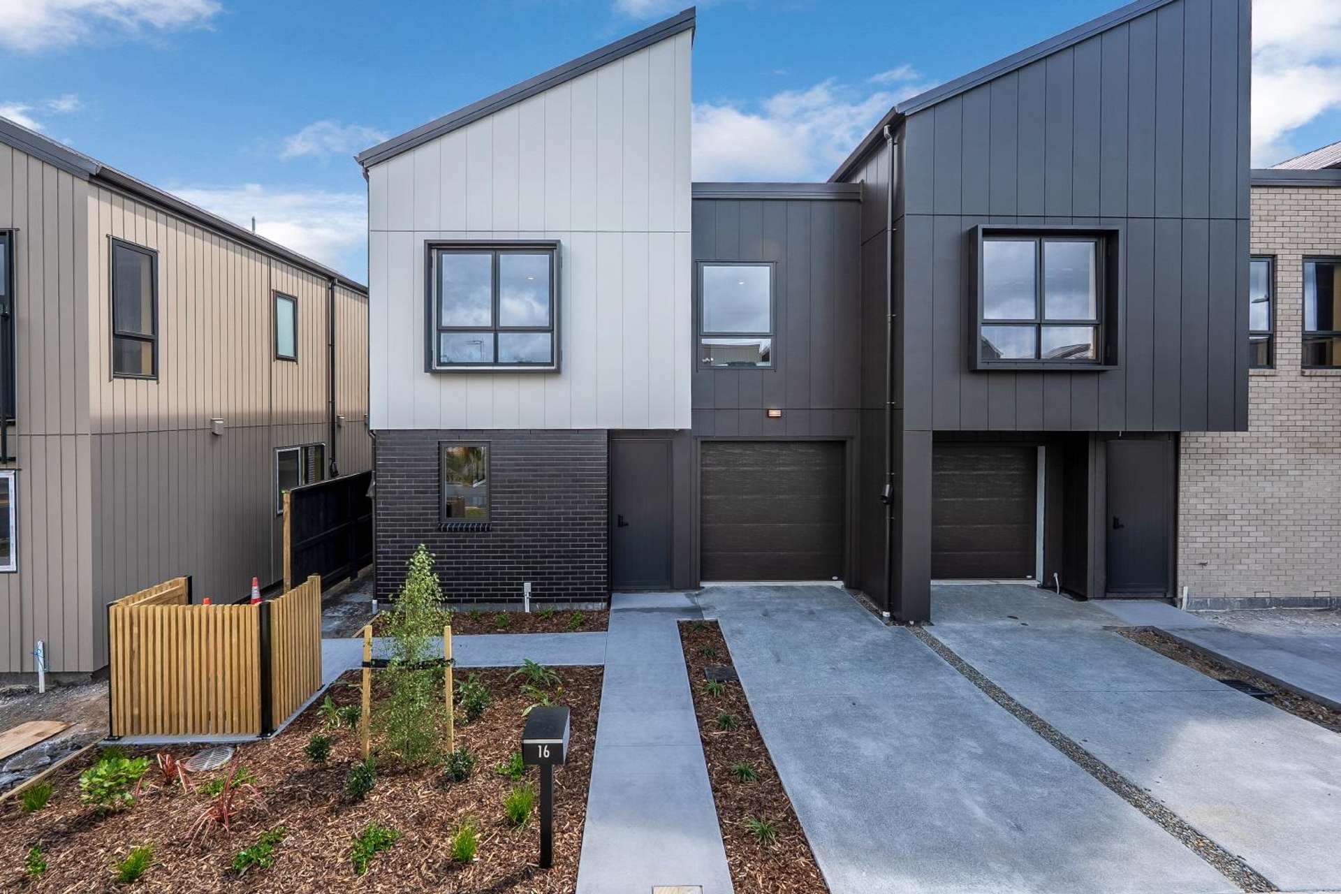 16 Waka Moana Drive Hobsonville_0