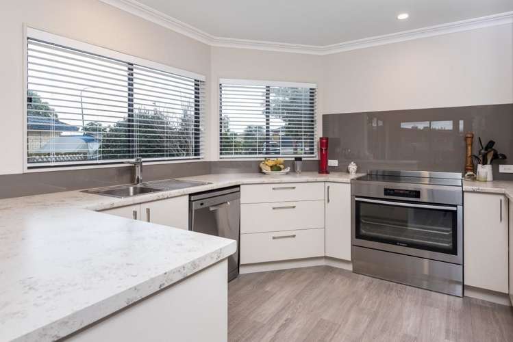 12 Cloverlea Walk Welcome Bay_1