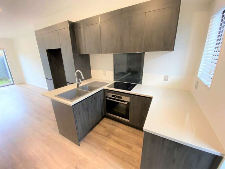 7 Waru Lane Te Atatu Peninsula_4