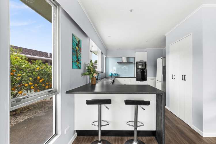 17 Roskilda Crescent Taradale_3