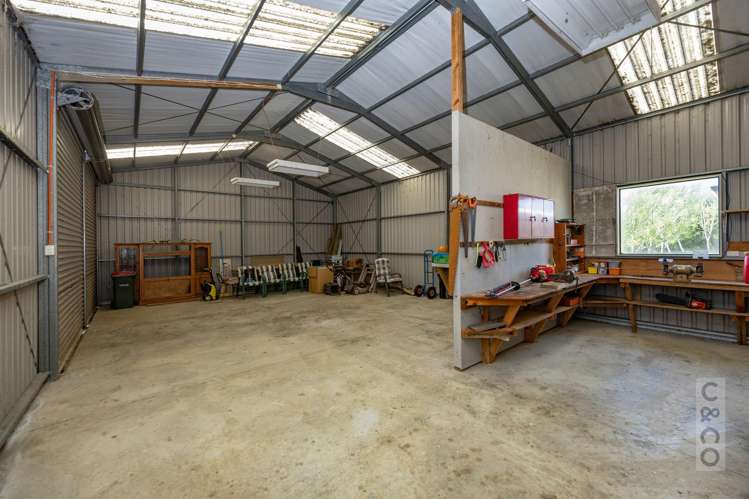 1224 State Highway 16 Waimauku_14