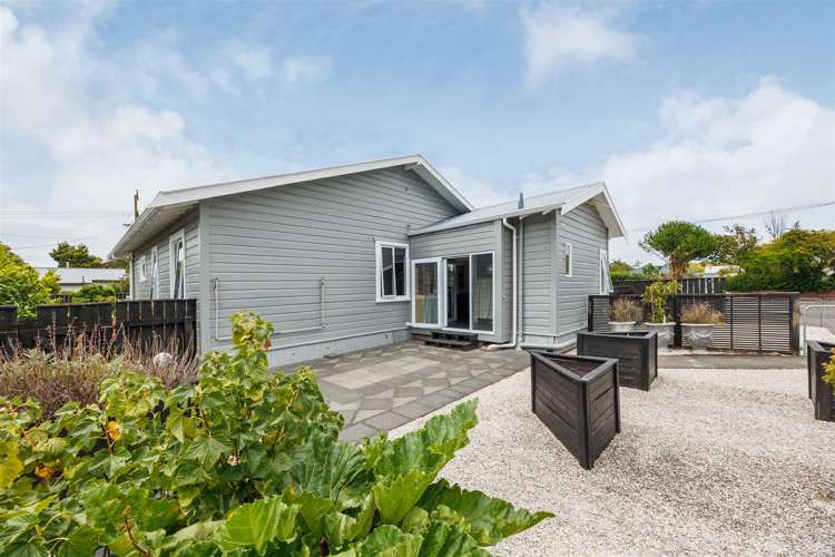 8 Lyon Street Marton_44