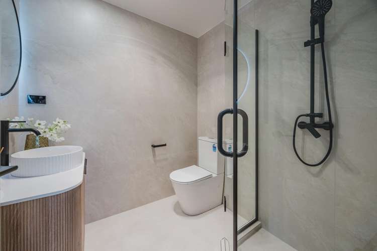 4/10 Vincent Street_3