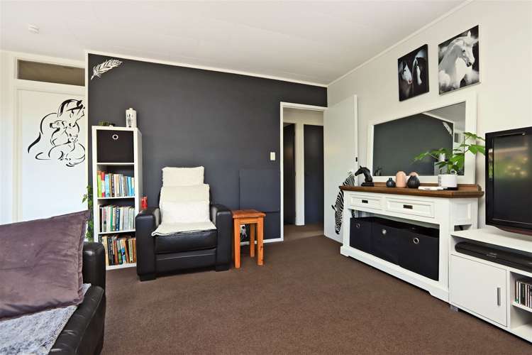 805a Oliphant Road Raureka_7