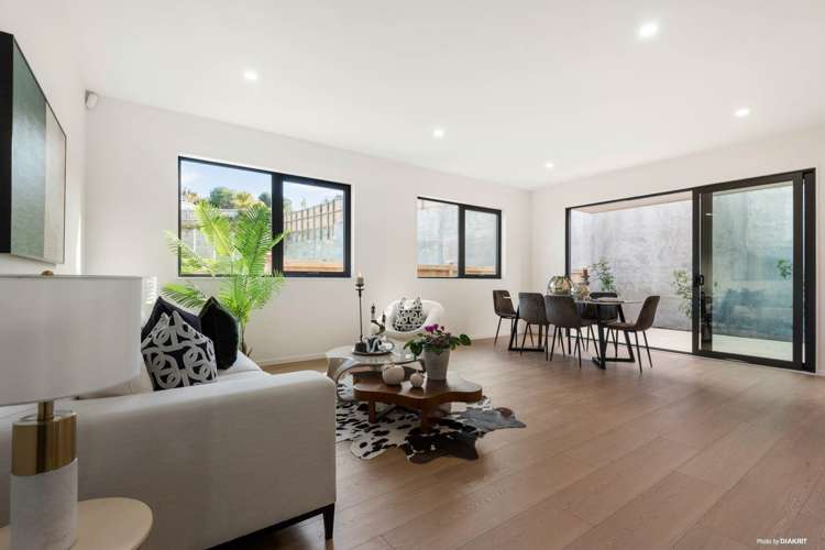 54 Garden View Rise Remuera_3