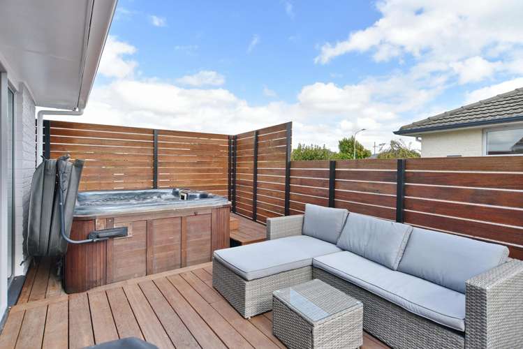 25 Dunstan Crescent Hornby_24