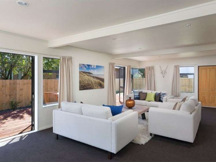 709b Ocean Road Whangamata_4