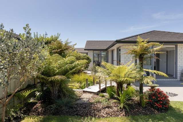 11/4 Greystone Place Omokoroa_1