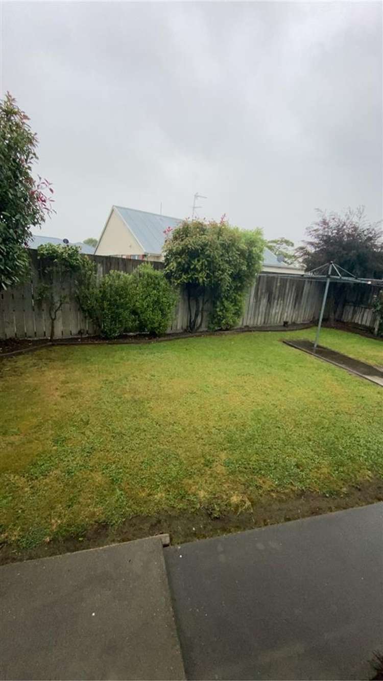 3/5 Westhaven Place Burleigh_2