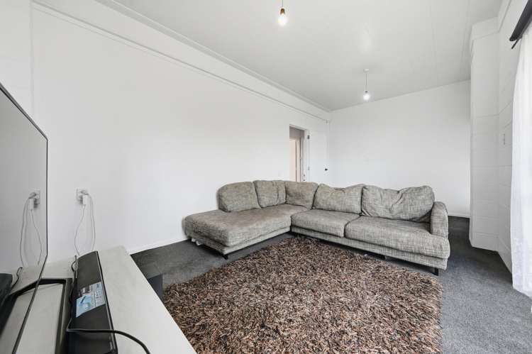 10 Ian Place Glendene_6
