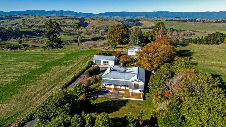 2778 Kimbolton Road Kimbolton_22