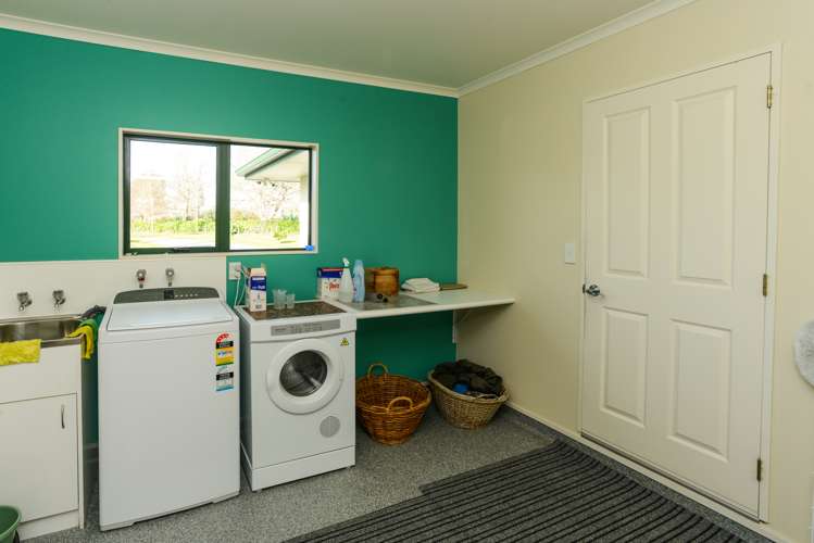 348 Porangahau Road Waipukurau and Surrounds_14