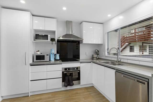 8/8 Tawai Street Trentham_3