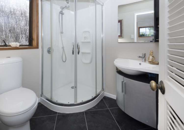 4 Cockle Bay Road Cockle Bay_16