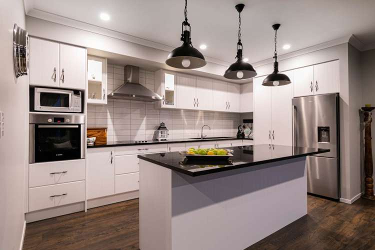 2 Whaley Greens Silverdale_16