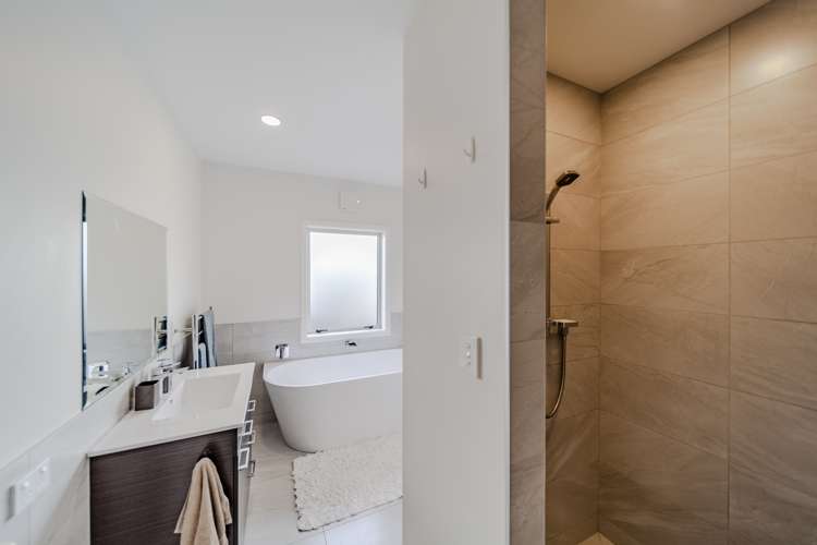 168 Charles Street Westshore_11