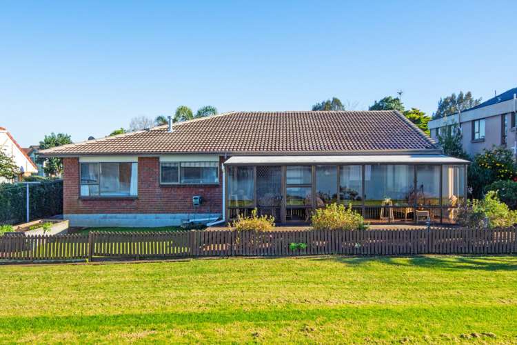 124 Carnoustie Drive Wattle Downs_21