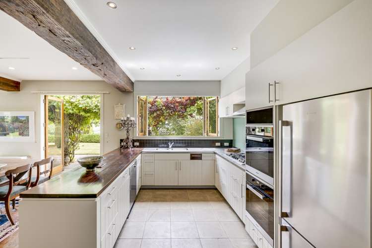 77 Black Barn Road Havelock North_8