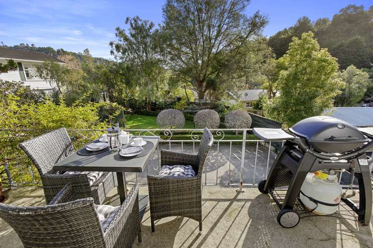 4 Harewood Grove Pinehaven_21