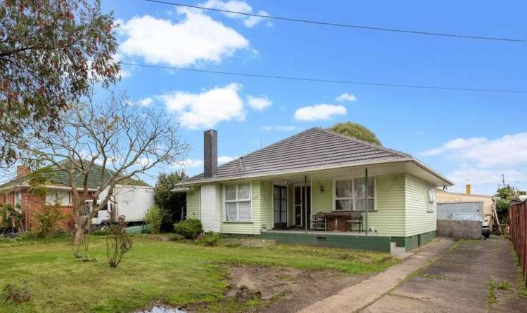 245 Robertson Road_0
