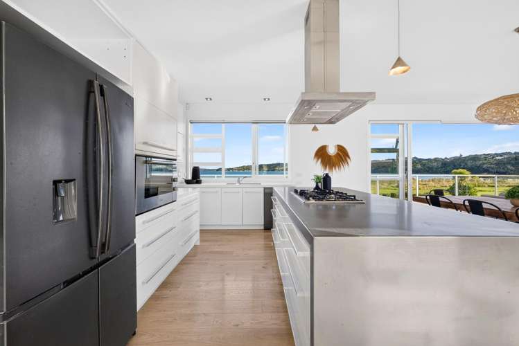 40 Muritai Road Parua Bay_19