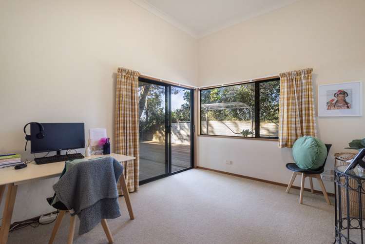 19 View Road Campbells Bay_31