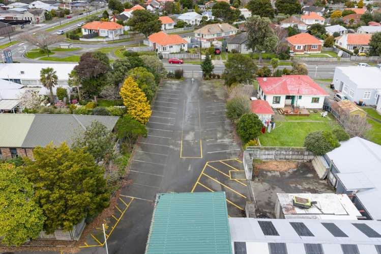 136 Cook Street West End_19