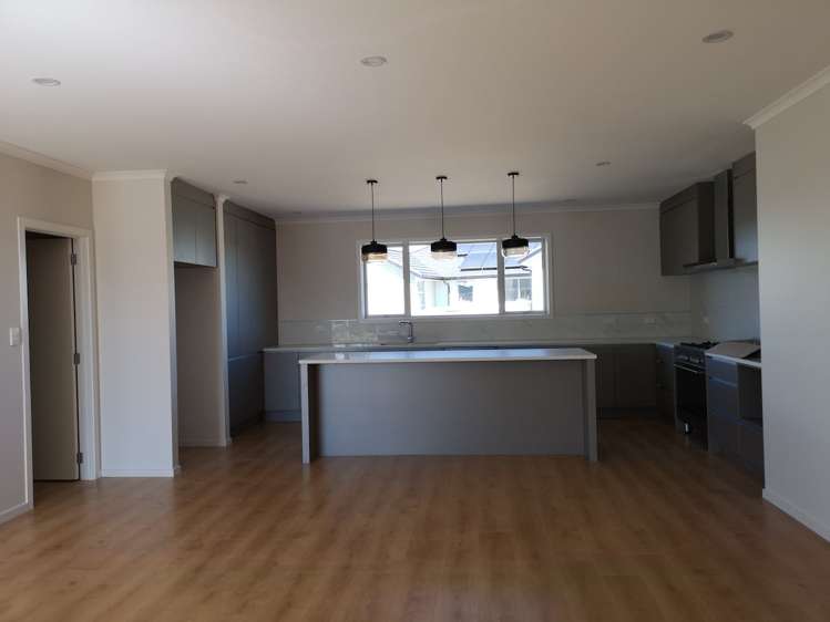 3 Pukeko Grove Cambridge_5