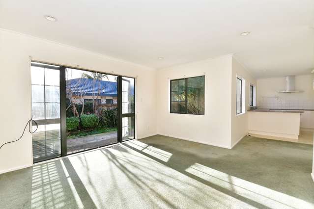 1/20 Greta Place Stanmore Bay_3