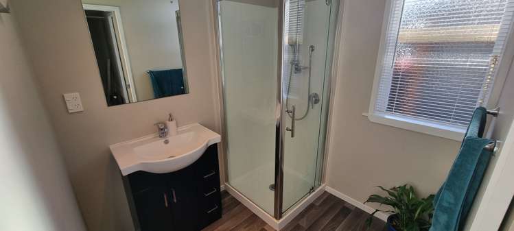 24 Sturge Street Cobden_11