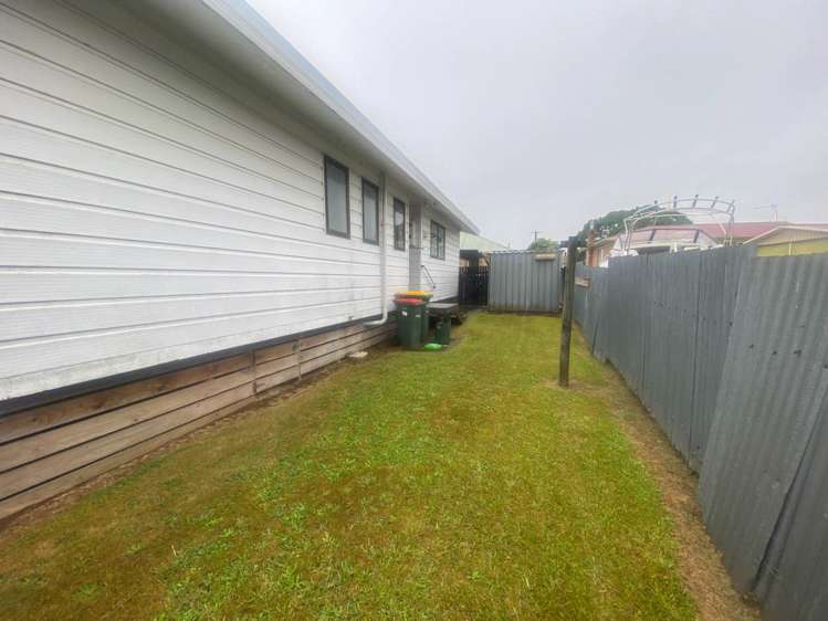 2b Churchill Street Pukekohe_10