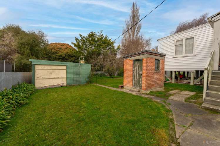 72 MacDonald Street Marchwiel_19