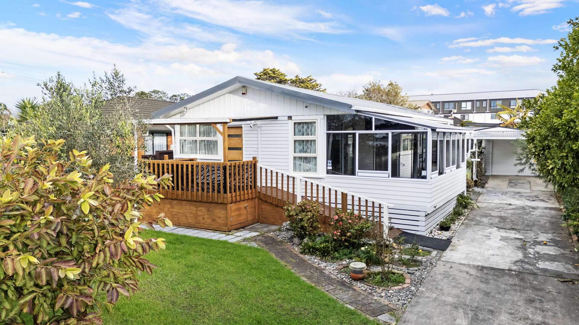 44 Longburn Road Henderson_0