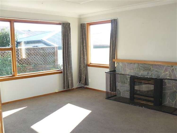 7 Livingstone Street West End_9