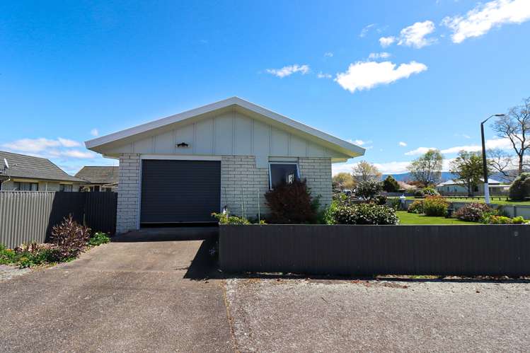 16 Hamlet Street Dannevirke_13