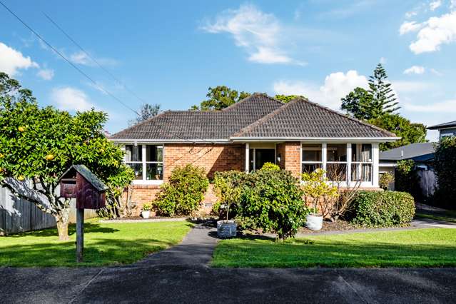 30 Weybridge Crescent Glen Innes_1