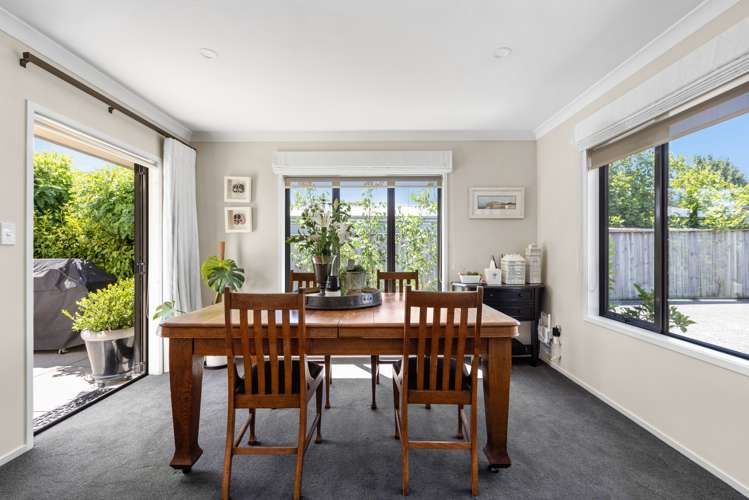 2/11 Te Aute Road Havelock North_6